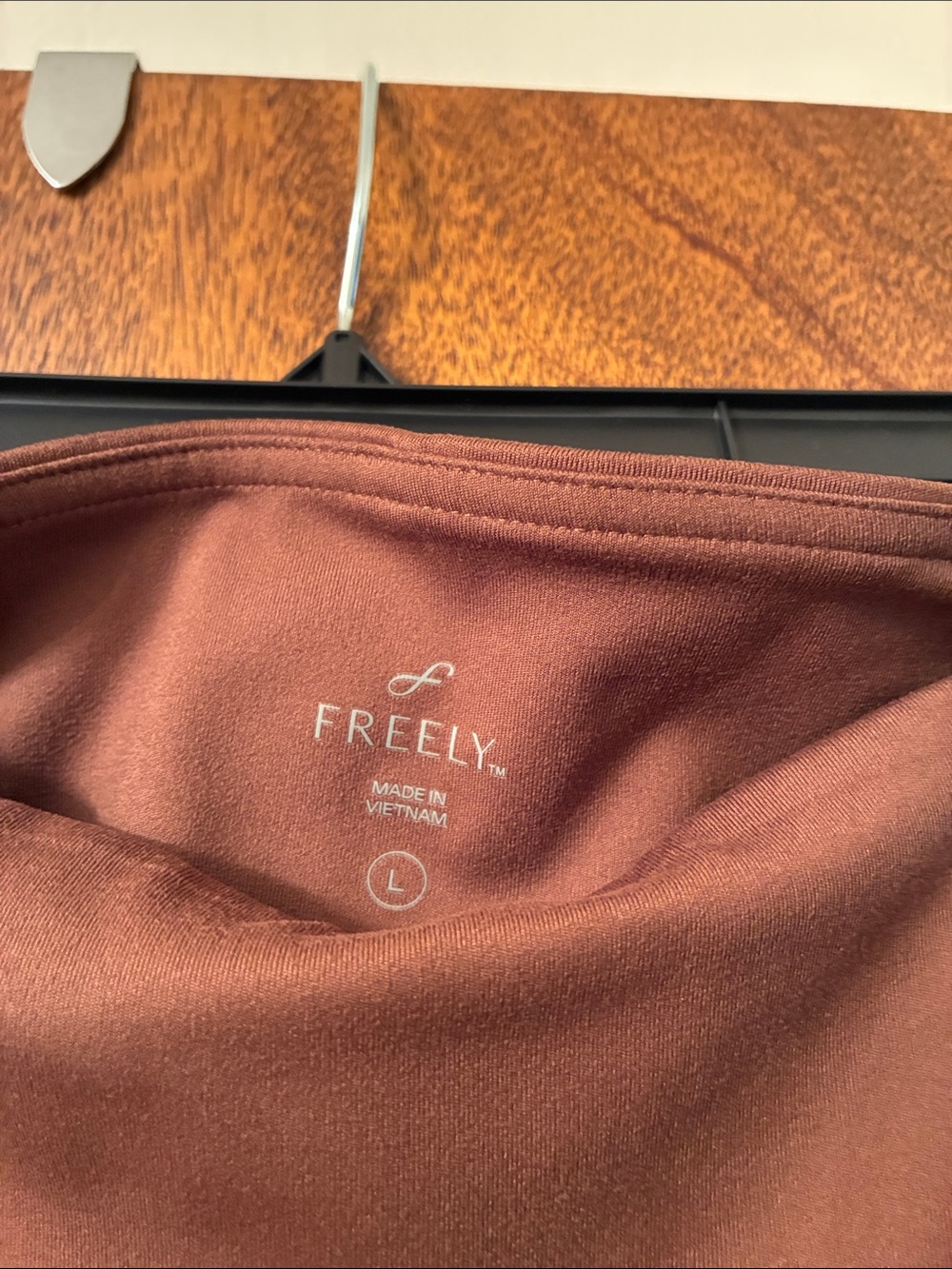 High-Rise Wide-Leg Brown yoga pants - Picture 3 of 4